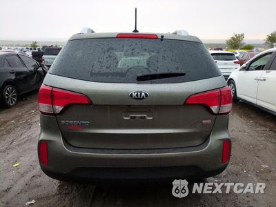 Zdjęcie 6 z 13 samochodu: 2015 KIA SORENTO LX VIN:5XYKT4A64FG559841 - miniatura