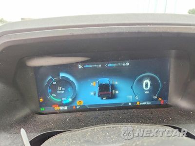 Zdjęcie 9 z 13 samochodu: 2022 FORD F150 LIGHTNING PRO VIN:1FTVW1EL0NWG10840 - miniatura