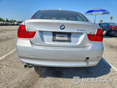 Zdjęcie 6 z 12 samochodu: 2006 BMW 325 I VIN:WBAVB13596K000280 - miniatura