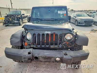 Piąte zdjęcie samochodu w środku: 2013 JEEP WRANGLER UNLIMITED SPORT VIN:1C4BJWDG5DL621531 - miniatura