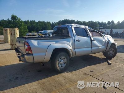 Trzecie zdjęcie samochodu z tyłu: 2013 TOYOTA TACOMA V6 VIN:5TFLU4EN7DX068256 - miniatura