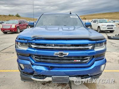Piąte zdjęcie samochodu w środku: 2017 CHEVROLET SILVERADO K1500 LT VIN:3GCUKREC3HG228987 - miniatura