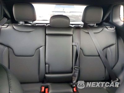 Zdjęcie 10 z 13 samochodu: 2024 JEEP COMPASS LATITUDE VIN:3C4NJDBN6RT120677 - miniatura