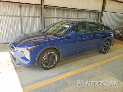 2025 KIA K4 EX 3KPFU4DE0SE242048 - główne zdjęcie licytacji z USA - miniatura