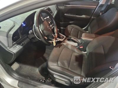 Zdjęcie 7 z 12 samochodu: 2020 HYUNDAI ELANTRA SE VIN:5NPD74LF3LH512900 - miniatura
