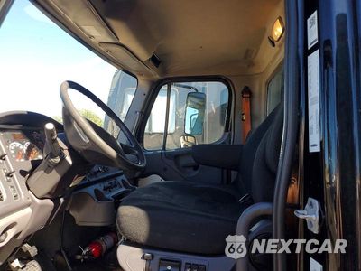 Zdjęcie 7 z 12 samochodu: 2019 FREIGHTLINER BUSINESS CLASS M2 BOX TRUCK VIN:3ALACWFC9KDKX5588 - miniatura