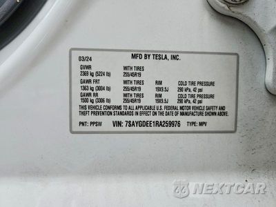 Zdjęcie 13 z 13 samochodu: 2024 TESLA MODEL Y VIN:7SAYGDEE1RA259976 - miniatura