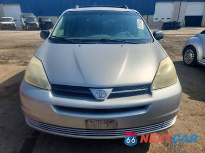 Piąte zdjęcie samochodu w środku: 2005 TOYOTA SIENNA LE 8 PASSENGER VIN:5TDZA23C35S288333 - miniatura