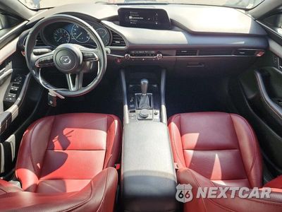 Zdjęcie 8 z 14 samochodu: 2025 MAZDA 3 PREFERRED VIN:JM1BPBLM6S1769422 - miniatura