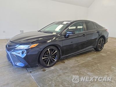 2020 TOYOTA CAMRY SE 4T1M11AK7LU891384 - główne zdjęcie licytacji z USA - miniatura