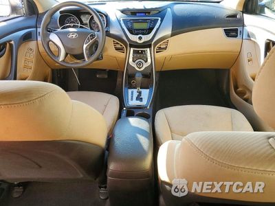 Zdjęcie 8 z 12 samochodu: 2011 HYUNDAI ELANTRA GLS VIN:5NPDH4AE7BH023566 - miniatura