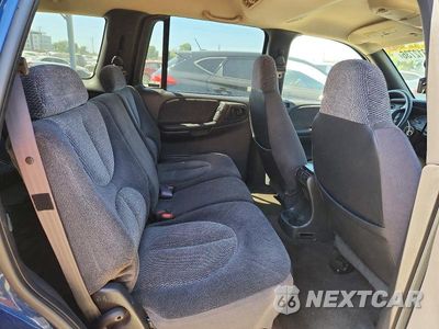 Zdjęcie 11 z 13 samochodu: 2000 DODGE DURANGO VIN:1B4HR28Y5YF232338 - miniatura