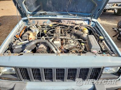 Zdjęcie 12 z 13 samochodu: 1998 JEEP CHEROKEE SPORT VIN:1J4FT67SXWL131370 - miniatura