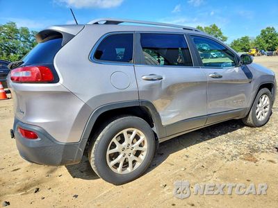 Trzecie zdjęcie samochodu z tyłu: 2017 JEEP CHEROKEE LATITUDE VIN:1C4PJMCS1HD213754 - miniatura