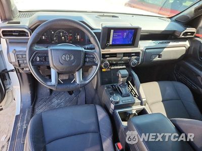 Zdjęcie 8 z 12 samochodu: 2024 TOYOTA TACOMA SR5 VIN:3TYLB5JN9RT025945 - miniatura