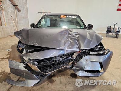 Piąte zdjęcie samochodu w środku: 2023 NISSAN SENTRA SR VIN:3N1AB8DV8PY318695 - miniatura