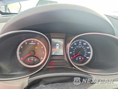 Zdjęcie 9 z 13 samochodu: 2015 HYUNDAI SANTA FE SPORT 2.4L VIN:5XYZTDLB1FG300717 - miniatura