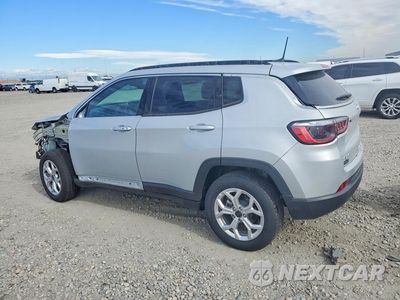Drugie zdjęcie samochodu z przodu: 2025 JEEP COMPASS LATITUDE VIN:3C4NJDBN9ST568224 - miniatura
