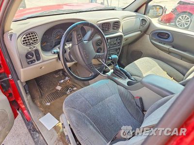 Zdjęcie 8 z 13 samochodu: 2002 CHEVROLET TRAILBLAZER VIN:1GNDT13S722446155 - miniatura