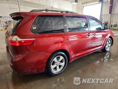 Trzecie zdjęcie samochodu z tyłu: 2017 TOYOTA SIENNA LE VIN:5TDKZ3DC1HS887962 - miniatura