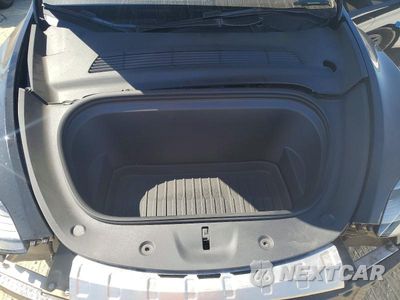 Zdjęcie 12 z 14 samochodu: 2023 TESLA MODEL Y VIN:7SAYGDEE6PF922944 - miniatura