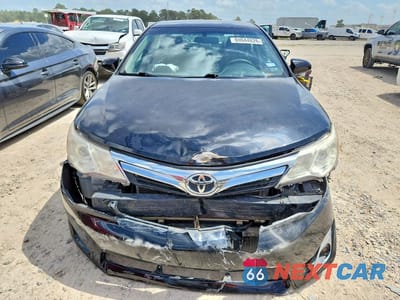 Piąte zdjęcie samochodu w środku: 2014 TOYOTA CAMRY SE VIN:4T1BF1FK3EU468452 - miniatura
