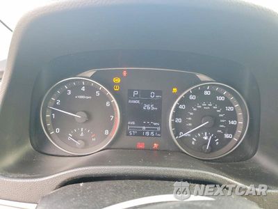 Zdjęcie 9 z 12 samochodu: 2017 HYUNDAI ELANTRA SE VIN:5NPD84LF2HH003935 - miniatura