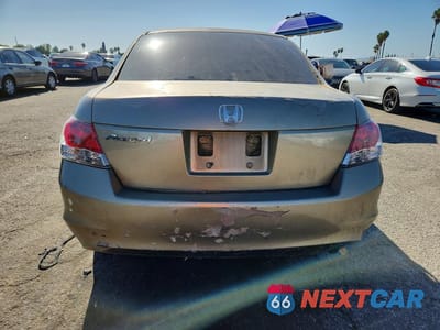 Zdjęcie 6 z 12 samochodu: 2008 HONDA ACCORD EX VIN:1HGCP267X8A113924 - miniatura