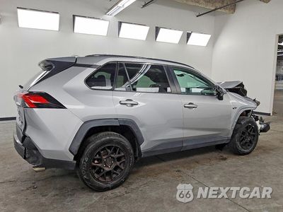 Trzecie zdjęcie samochodu z tyłu: 2021 TOYOTA RAV4 LE VIN:2T3H1RFV2MW136249 - miniatura
