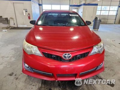 Piąte zdjęcie samochodu w środku: 2014 TOYOTA CAMRY SE VIN:4T1BF1FK8EU764616 - miniatura