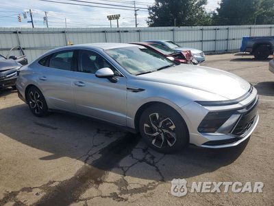 Czwarte zdjęcie samochodu z boku: 2025 HYUNDAI SONATA SEL VIN:KMHL64JA8SA434556 - miniatura