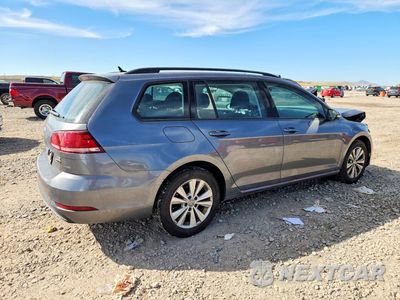 Trzecie zdjęcie samochodu z tyłu: 2018 VOLKSWAGEN GOLF SPORTWAGEN S VIN:3VW117AU6JM752454 - miniatura
