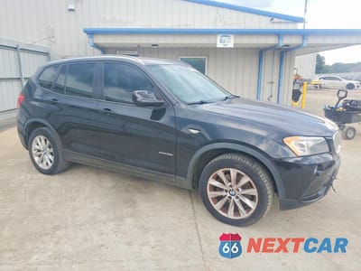 Czwarte zdjęcie samochodu z boku: 2013 BMW X3 XDRIVE28I VIN:5UXWX9C50D0D04633 - miniatura