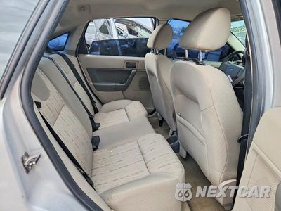 Zdjęcie 10 z 12 samochodu: 2008 FORD FOCUS SE VIN:1FAHP35N28W235664 - miniatura