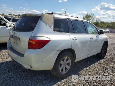 Trzecie zdjęcie samochodu z tyłu: 2010 TOYOTA HIGHLANDER BASE VIN:5TDZA3EH7AS002413 - miniatura