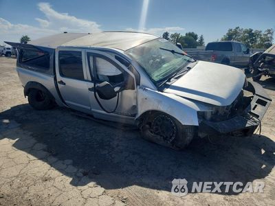 Czwarte zdjęcie samochodu z boku: 2011 NISSAN TITAN SV VIN:1N6AA0ED7BN322330 - miniatura
