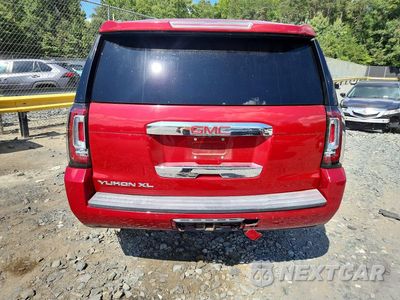 Zdjęcie 6 z 13 samochodu: 2015 GMC YUKON XL C1500 SLT VIN:1GKS1HKC0FR538931 - miniatura