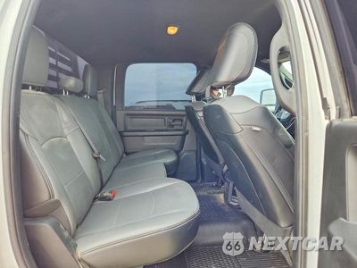 Zdjęcie 11 z 14 samochodu: 2023 RAM 3500 TRADESMAN VIN:3C63R3GL3PG596318 - miniatura