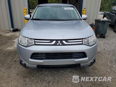 Piąte zdjęcie samochodu w środku: 2014 MITSUBISHI OUTLANDER SE VIN:JA4AZ3A33EZ000334 - miniatura