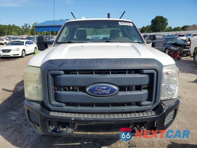 Piąte zdjęcie samochodu w środku: 2011 FORD F250 SUPER DUTY VIN:1FD7X2B68BEA36835 - miniatura