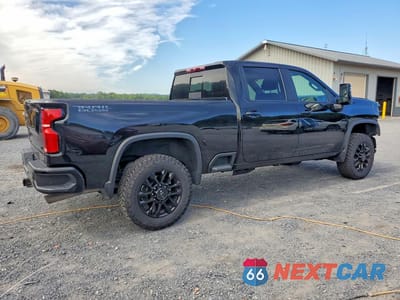 Trzecie zdjęcie samochodu z tyłu: 2025 CHEVROLET SILVERADO K2500 HEAVY DUTY LT VIN:2GC4KNE70S1105837 - miniatura