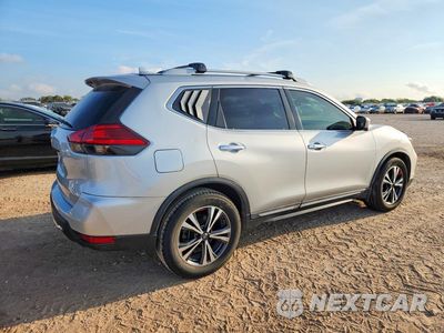 Trzecie zdjęcie samochodu z tyłu: 2017 NISSAN ROGUE SL VIN:5N1AT2MTXHC832544 - miniatura