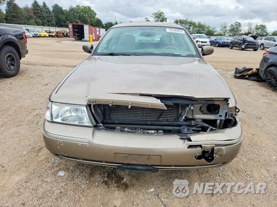 Piąte zdjęcie samochodu w środku: 2004 MERCURY GRAND MARQUIS LS VIN:2MEHM75W94X663053 - miniatura