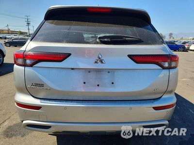 Zdjęcie 6 z 13 samochodu: 2023 MITSUBISHI OUTLANDER SE VIN:JA4J3UA86PZ050831 - miniatura