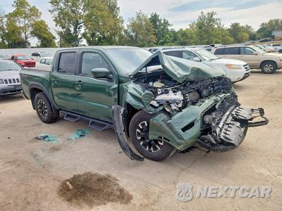 Czwarte zdjęcie samochodu z boku: 2024 NISSAN FRONTIER PRO-4X VIN:1N6ED1EK5RN601590 - miniatura