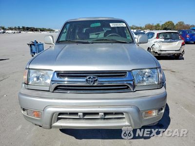 Piąte zdjęcie samochodu w środku: 2002 TOYOTA 4RUNNER LIMITED VIN:JT3GN87R020230535 - miniatura