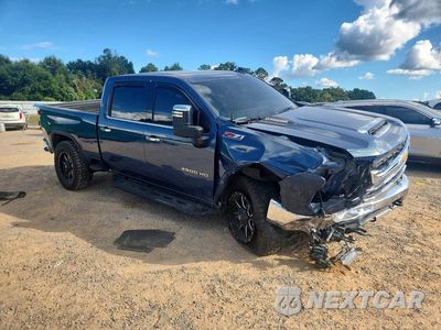 Czwarte zdjęcie samochodu z boku: 2024 CHEVROLET SILVERADO K2500 HEAVY DUTY LTZ VIN:2GC4YPEY5R1174780 - miniatura