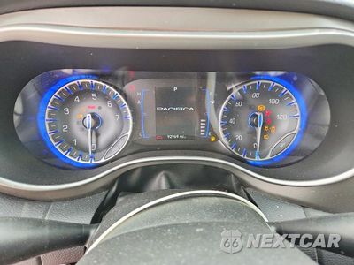 Zdjęcie 9 z 13 samochodu: 2020 CHRYSLER PACIFICA TOURING VIN:2C4RC1FG1LR238121 - miniatura
