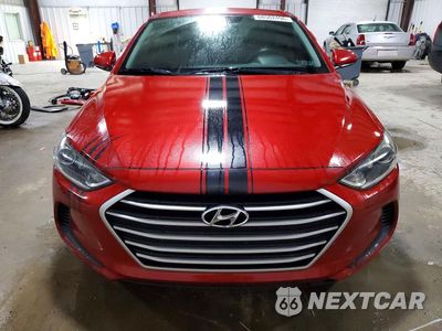 Piąte zdjęcie samochodu w środku: 2017 HYUNDAI ELANTRA SE VIN:5NPD84LF0HH170830 - miniatura