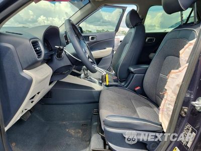 Zdjęcie 7 z 13 samochodu: 2023 HYUNDAI VENUE VIN:KMHRC8A32PU237710 - miniatura
